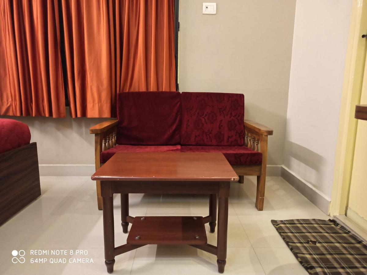 Hotel I-Way Residency Perungudi Ченнаи Экстерьер фото